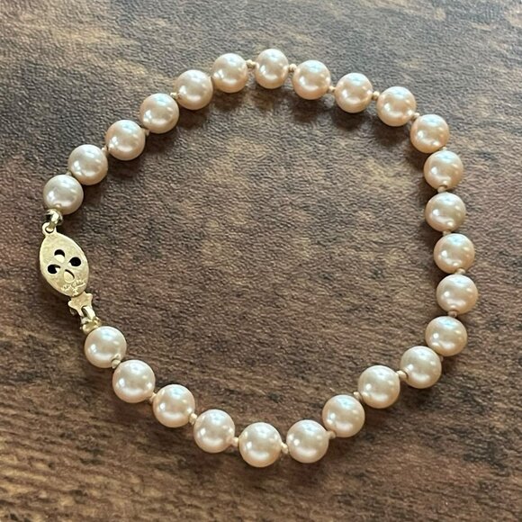 Vintage Marvella Faux Pearl Bracelet Gold Tone Slide Clasp 7" Knotted Preppy - Picture 5 of 7